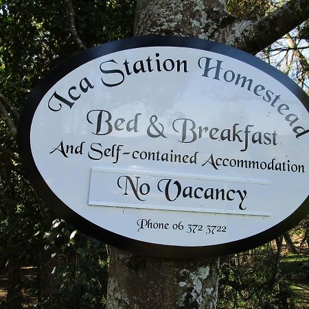 India House & Ica Whare In Whareama, Nr Riversdale Beach 外观 照片
